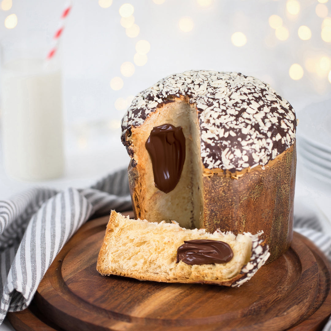 Domači panettone z lešnikovo kremo in tartufi